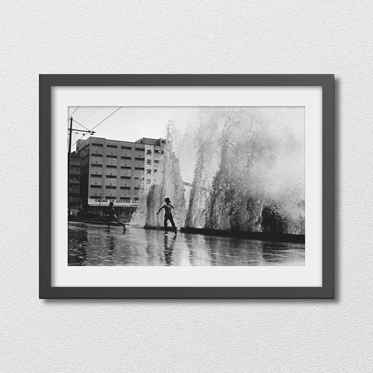 Limited Edition Prints - #022 Making waves