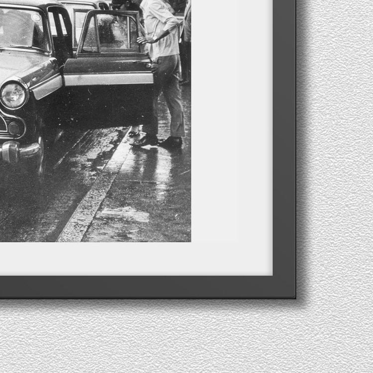 Limited Edition Prints - #006 Taxi Stand Rush