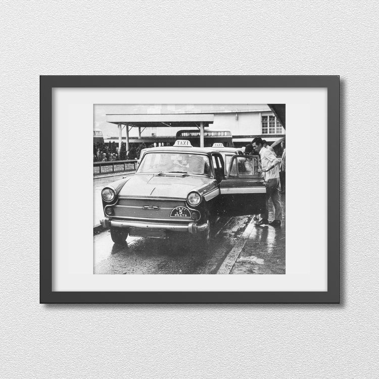 Limited Edition Prints - #006 Taxi Stand Rush